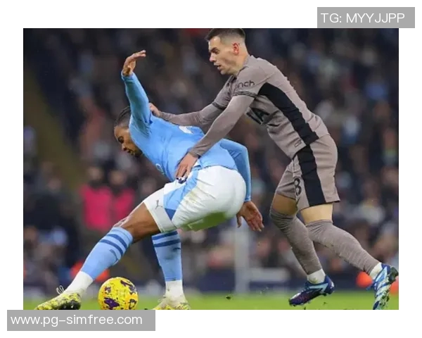 中超热刺遭那不勒斯3球横扫帽子戏法引发争议判罚热议